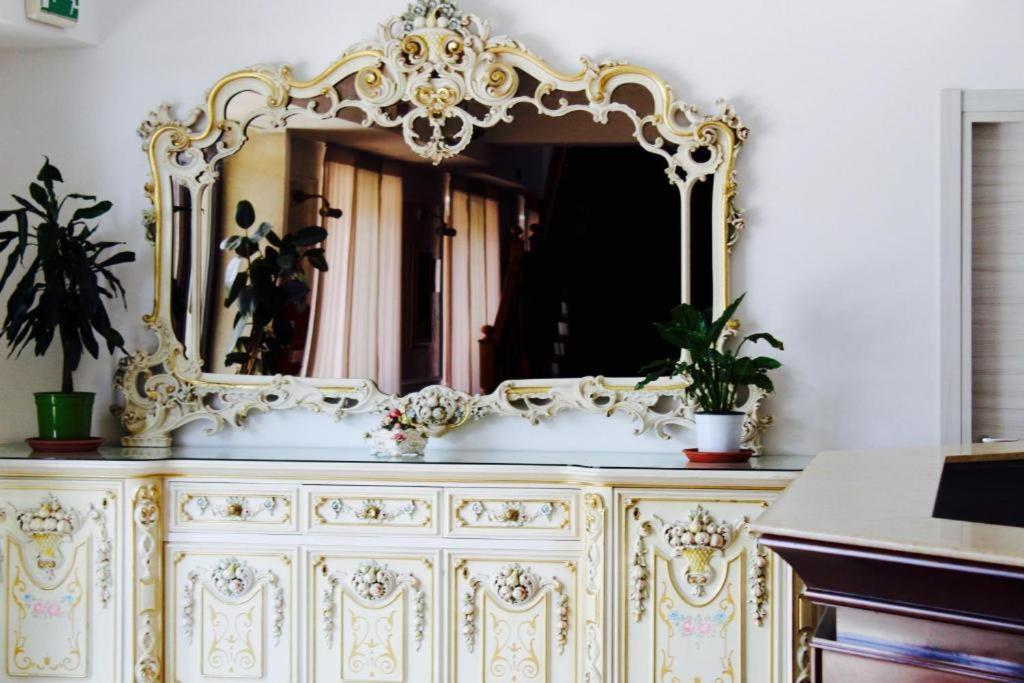 فندق Depandance Hori Balconata 2 Punto 0 لوتشرا المظهر الخارجي الصورة